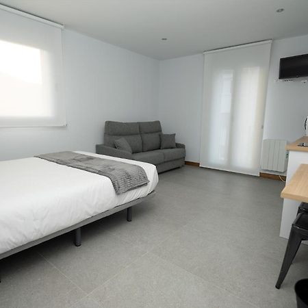 Apartamentos Puerta De Occidente Cornellana المظهر الخارجي الصورة