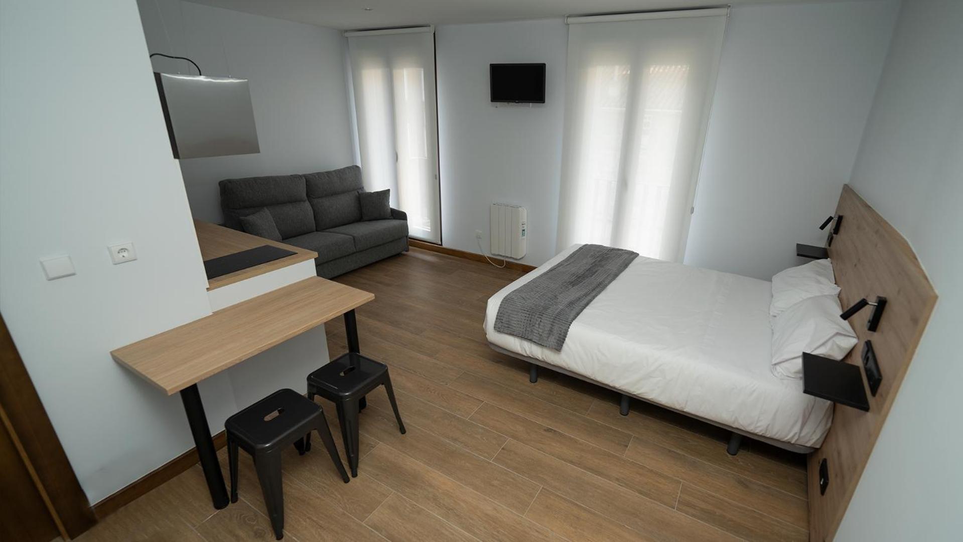 Apartamentos Puerta De Occidente Cornellana المظهر الخارجي الصورة