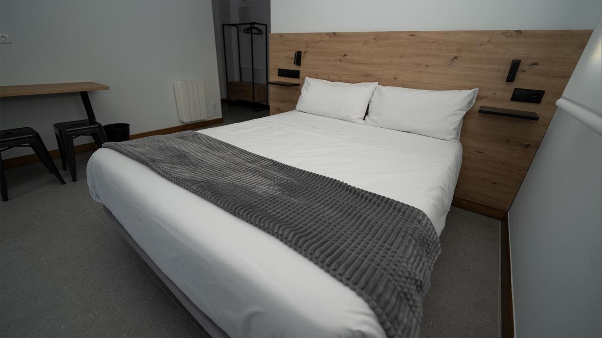 Apartamentos Puerta De Occidente Cornellana المظهر الخارجي الصورة
